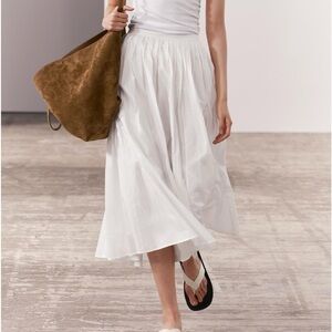 Midi skirt #bloggersfavorite